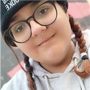 Docente de apoyo de Lengua Castellana y Literatura de manera online, graduada en Magisterio